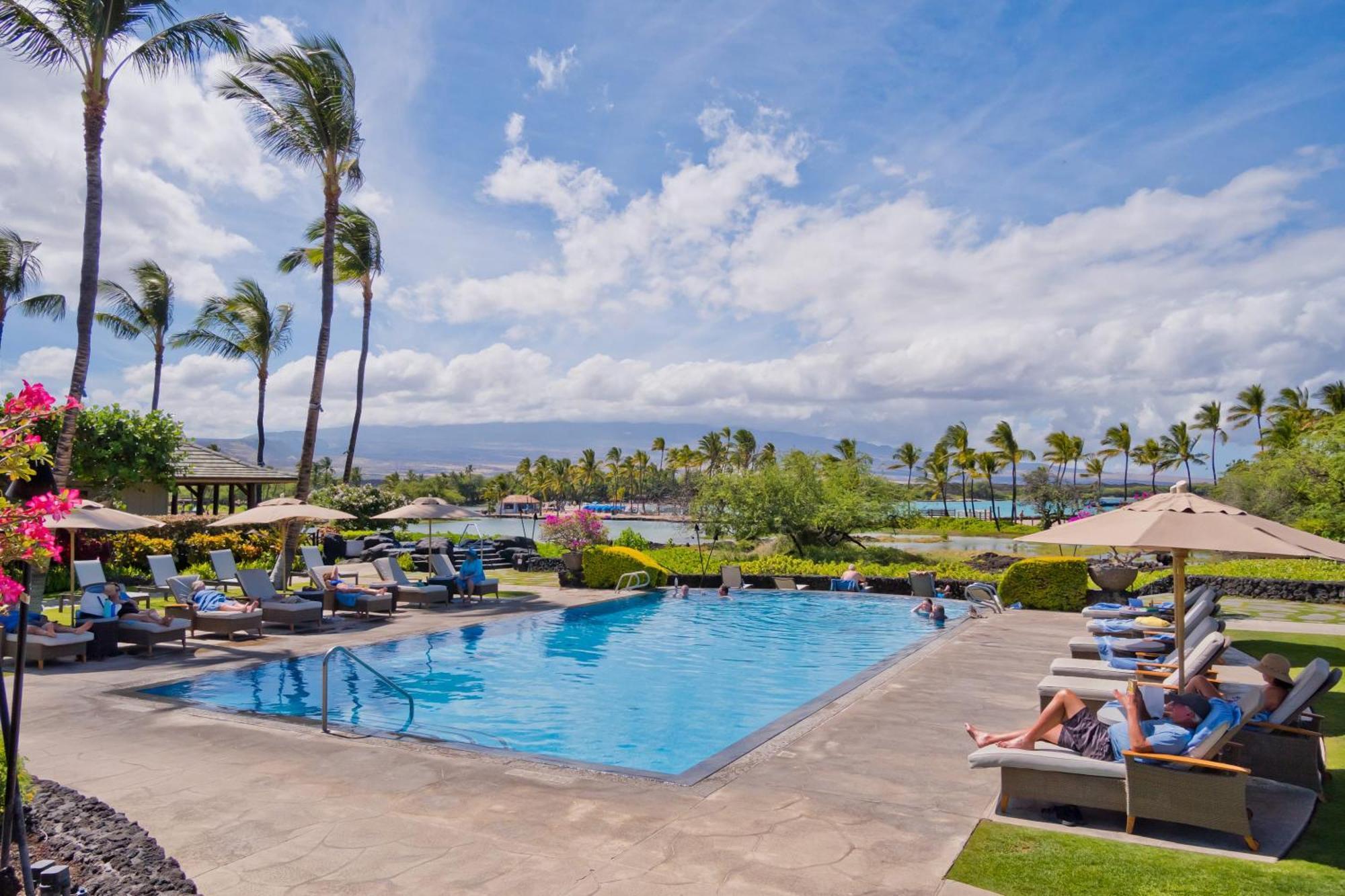 Hilton Pool Pass Included, Kolea - Luxe 2Br Villa Steps To Beach Pool Hottub Gym ไวโคโลอา ภายนอก รูปภาพ